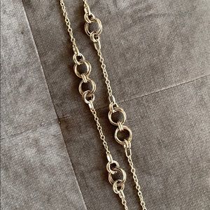 Gold link necklace